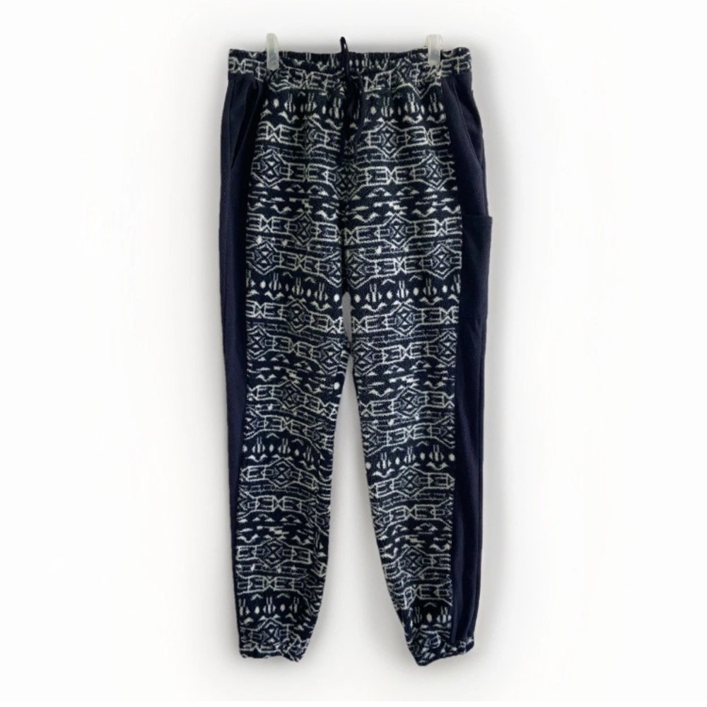 3/$25 Columbia Black White Abstract Fluffy‎  Fleece Lounge Joggers M